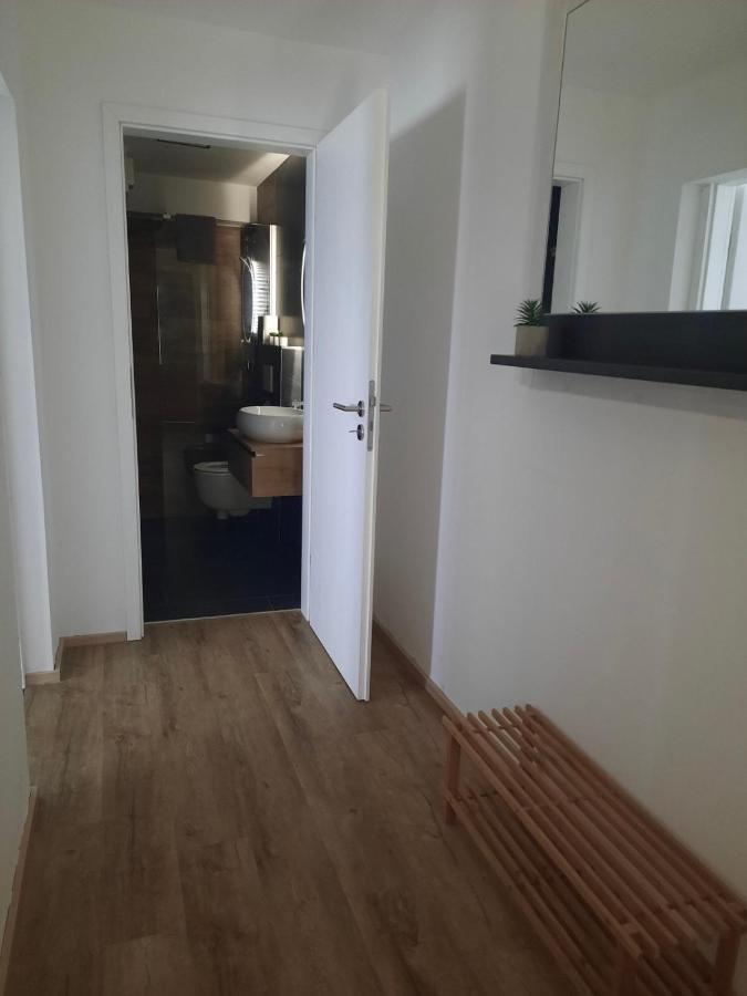 Apartmaji Melipu 1 Izola Exterior foto